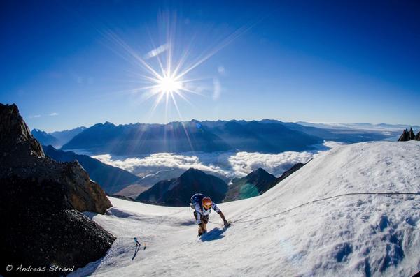 GZ Seagate climbing on glacier